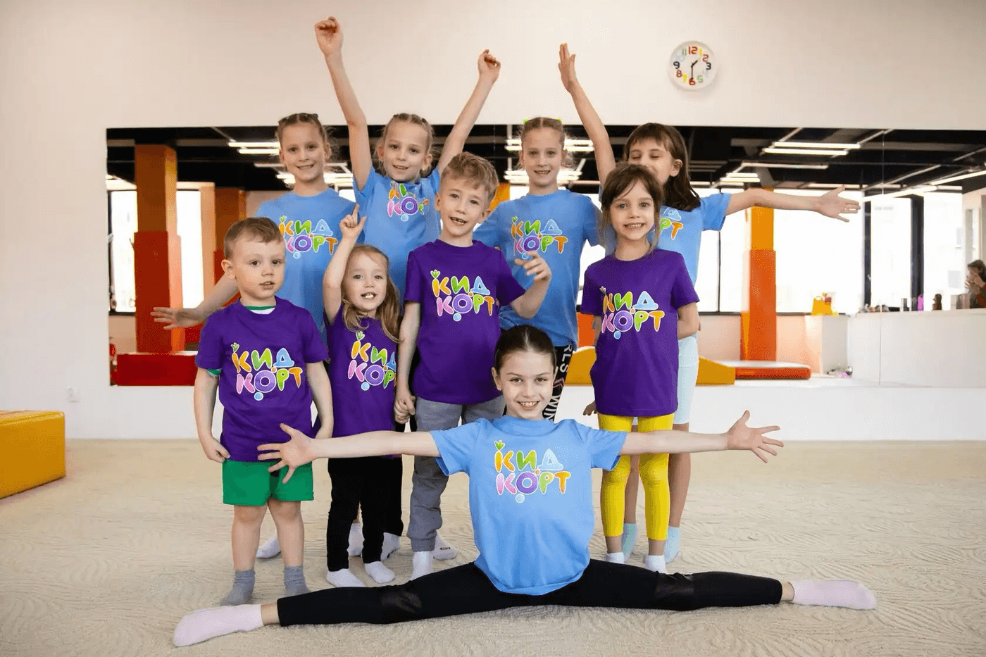 AdsTarget - 146 заявок для детского развивающего центра