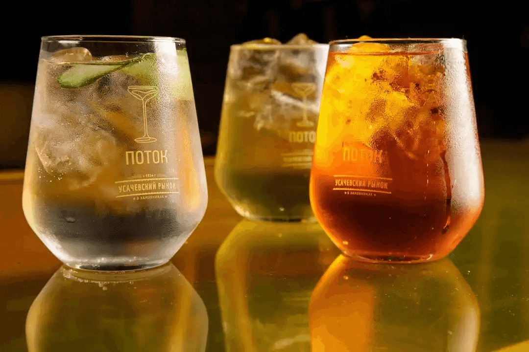 AdsTarget - Концептуальный бар «Поток»